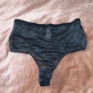 Victoria’s Secret Panties - Size M - matching bra listed separately